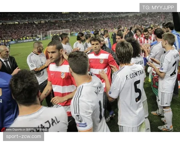 诺坎普列队致敬场景可能上演 皇马需避免历史性尴尬